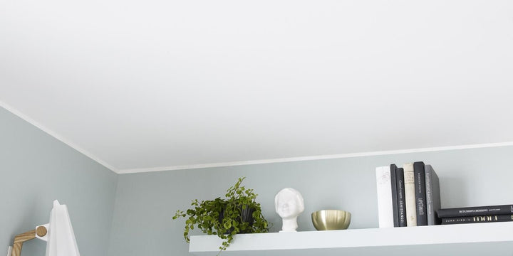 Vopsea albă anti-reflex White 2, Tikkurila