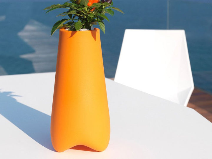 Ghiveci înalt Pal Karim Rashid, Vondom