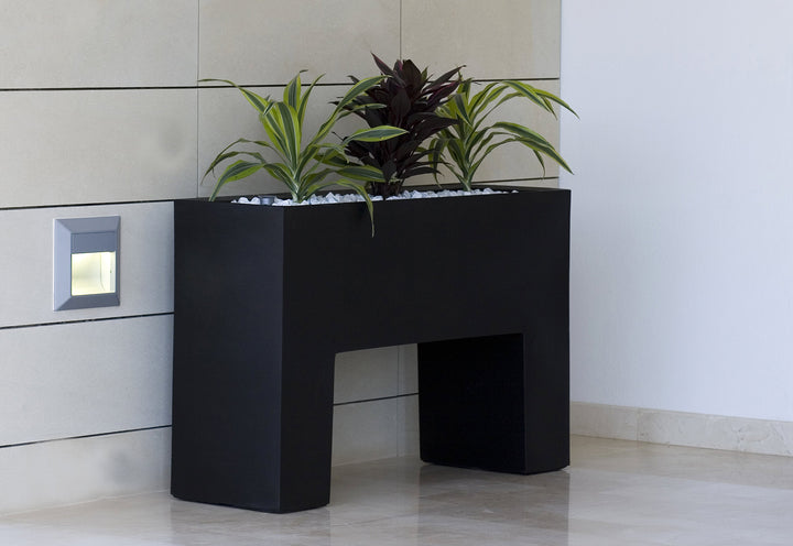 Ghiveci Muro, Studio Vondom