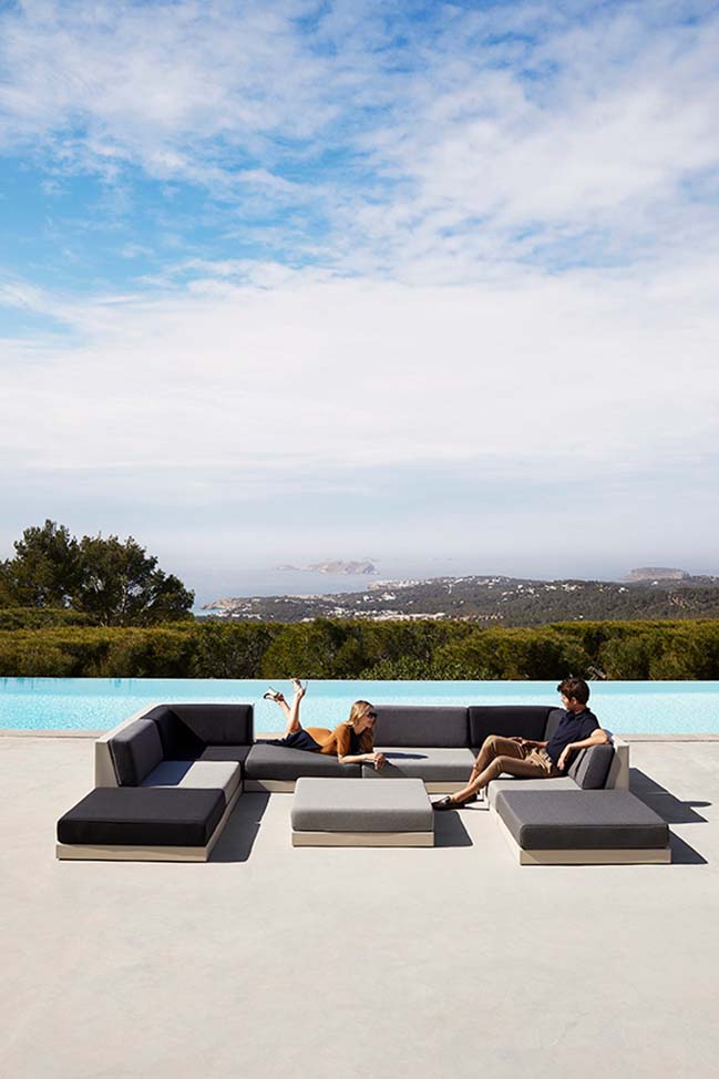 Canapea modulară centrală înaltă Pixel Ramón Esteve, Vondom