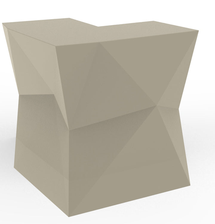 Ghișeu colț bar Faz Ramón Esteve, Vondom