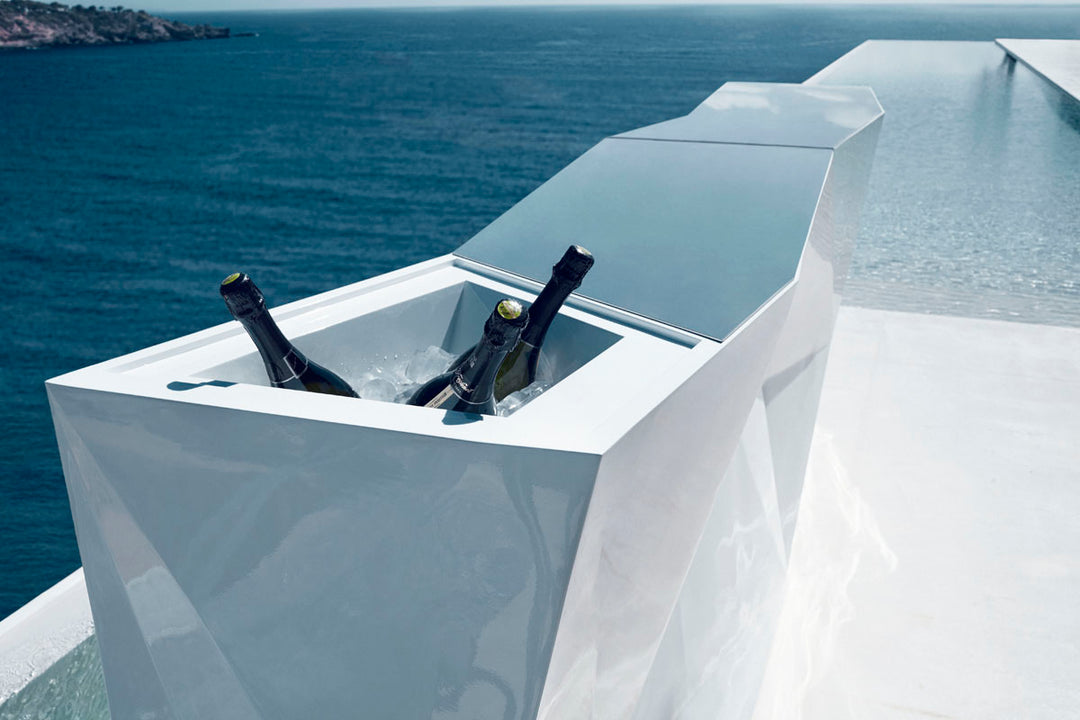 Ghișeu bar Faz Ramón Esteve, Vondom