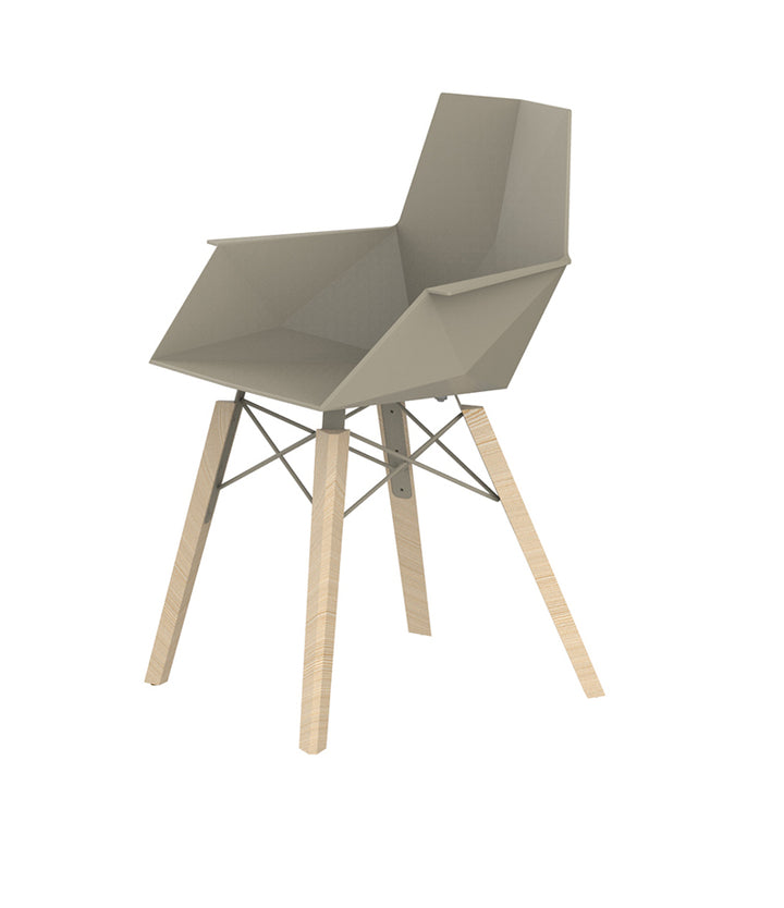 Scaun lemn cu brațe Faz Ramón Esteve, Vondom