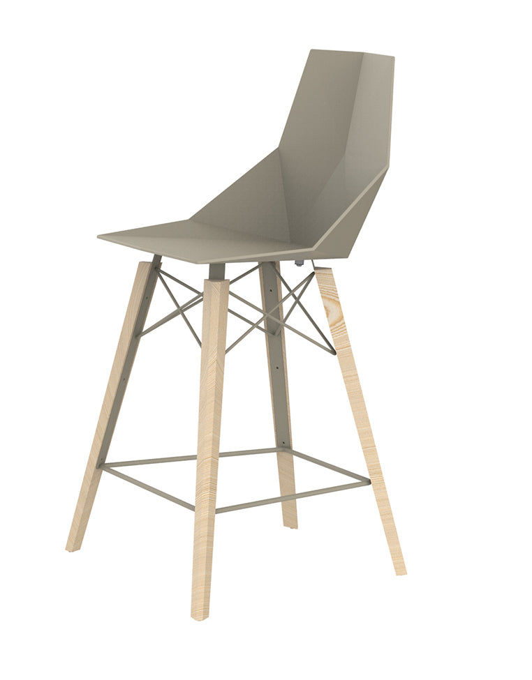 Scaun lemn tejghea Faz Ramón Esteve, Vondom