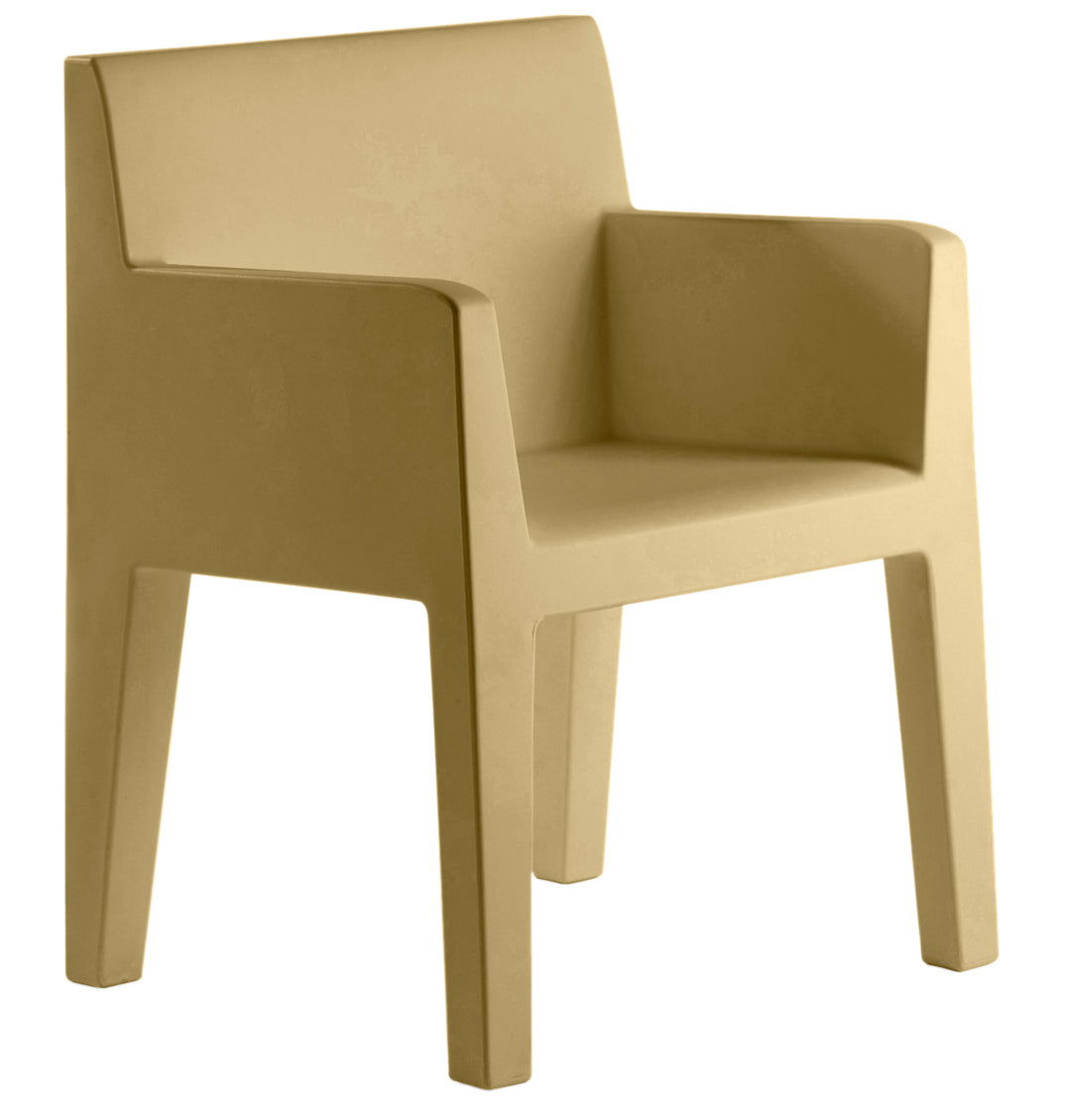 Scaun cu brațe Jut, Studio Vondom