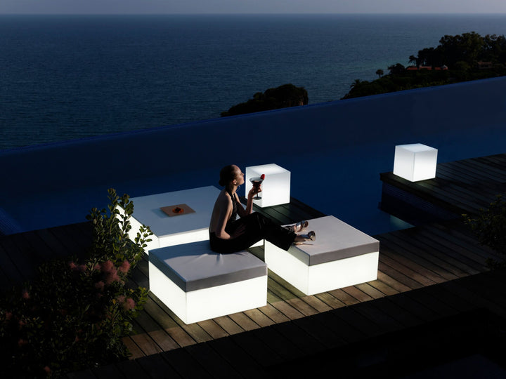 Corp de iluminat Jut, Studio Vondom