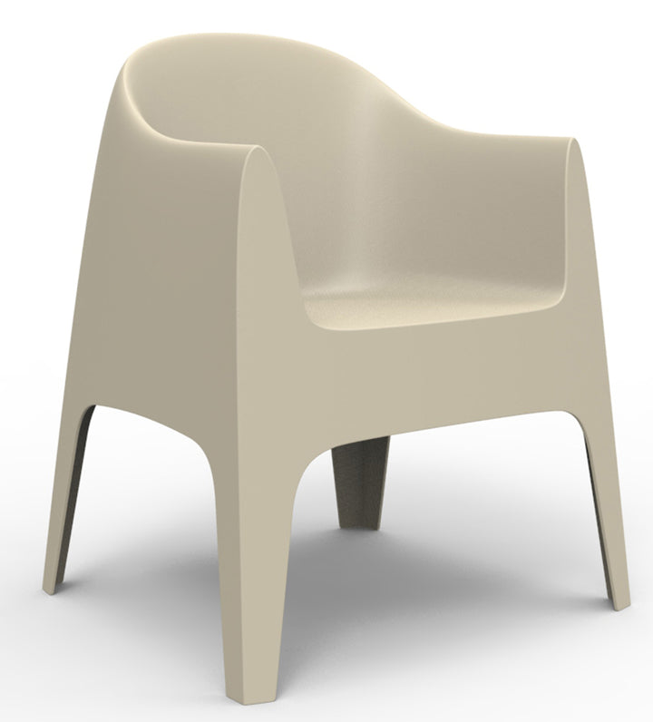 Scaun Solid Armchair Stefano Giovannoni, Vondom