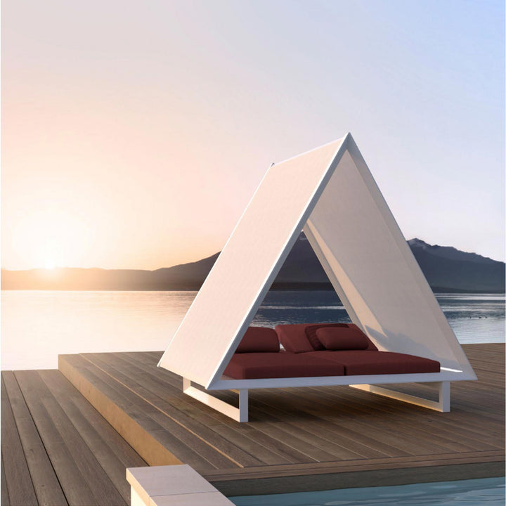 Baldachin pentru terasă cu acoperiș din țesătură Frame Ramón Esteve, Vondom