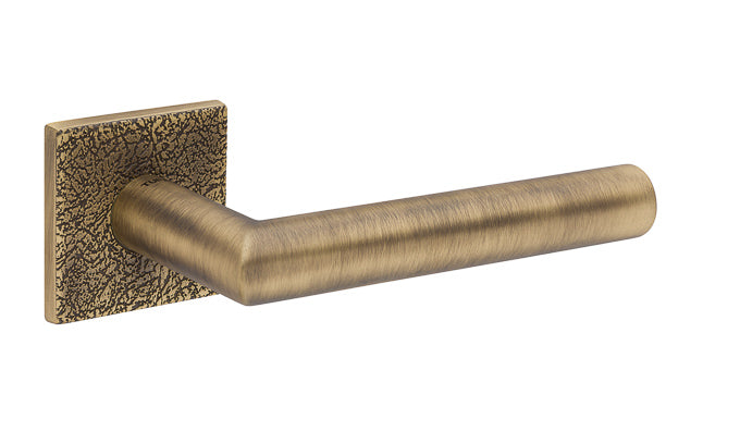 Maner usa, bronz antichizat 4002 5SQ/T3, Tupai