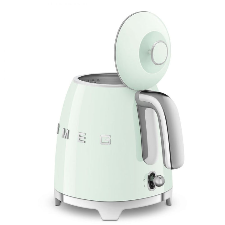 Mini fierbator de apa retro verde, KLF05PGEU, Smeg