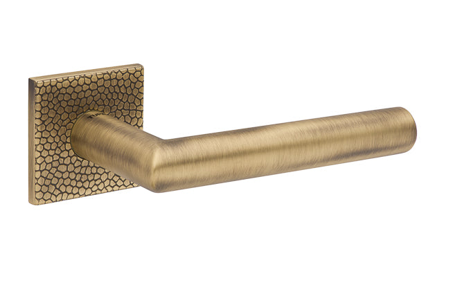 Maner usa, bronz antichizat 4002 5SQ/T1, Tupai