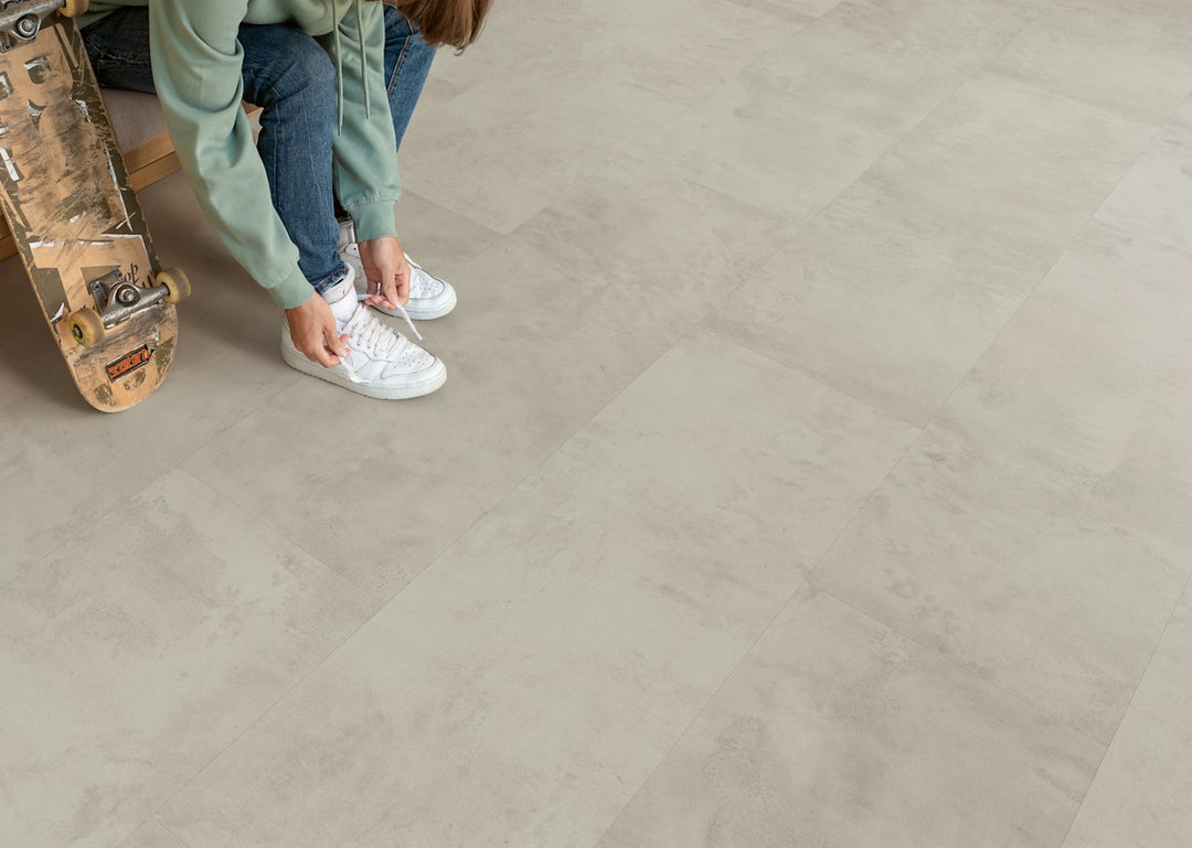 Parchet laminat Muse Ciment cu aspect gri MUS5488 8/32 AC4, Quick Step