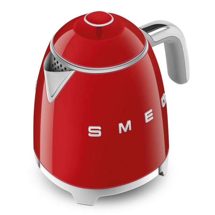 Mini fierbator de apa retro rosu, KLF05RDEU, Smeg