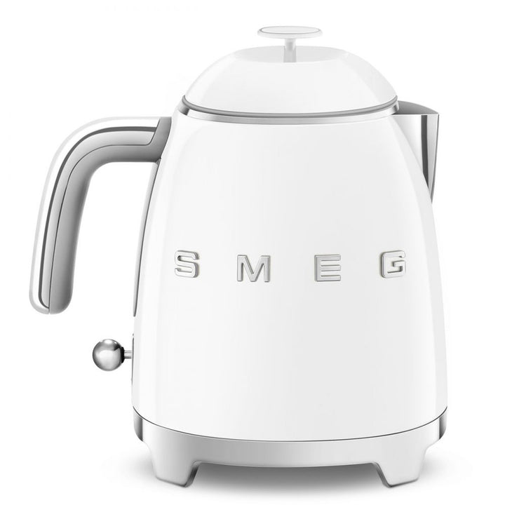 Mini fierbator de apa retro alb, KLF05WHEU, Smeg