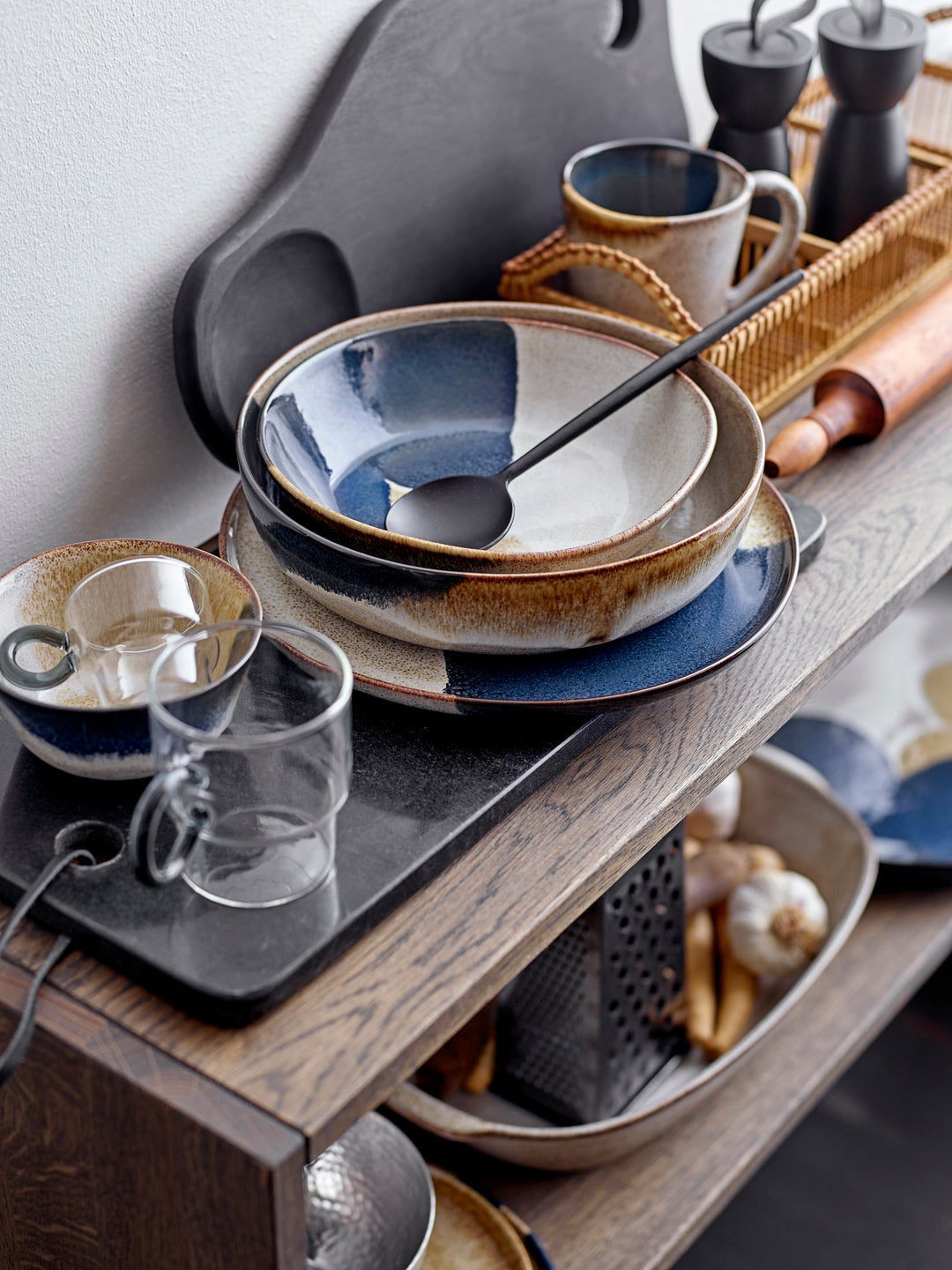 Farfurie Servire Ceramică Albastră Bloomingville - Imagine 8
