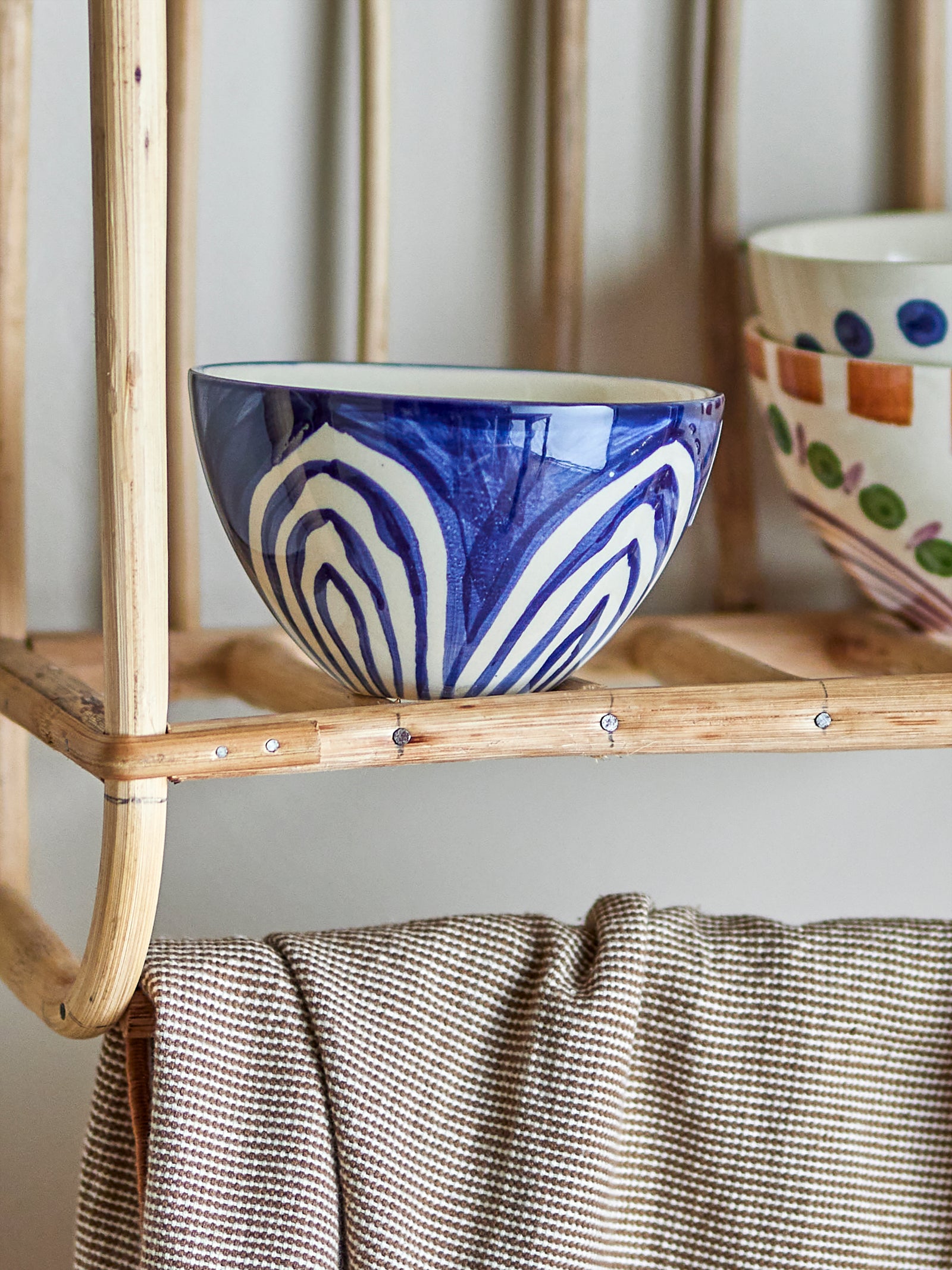 Bol Ceramică Albastru Decorat Manual Bloomingville - Imagine 3