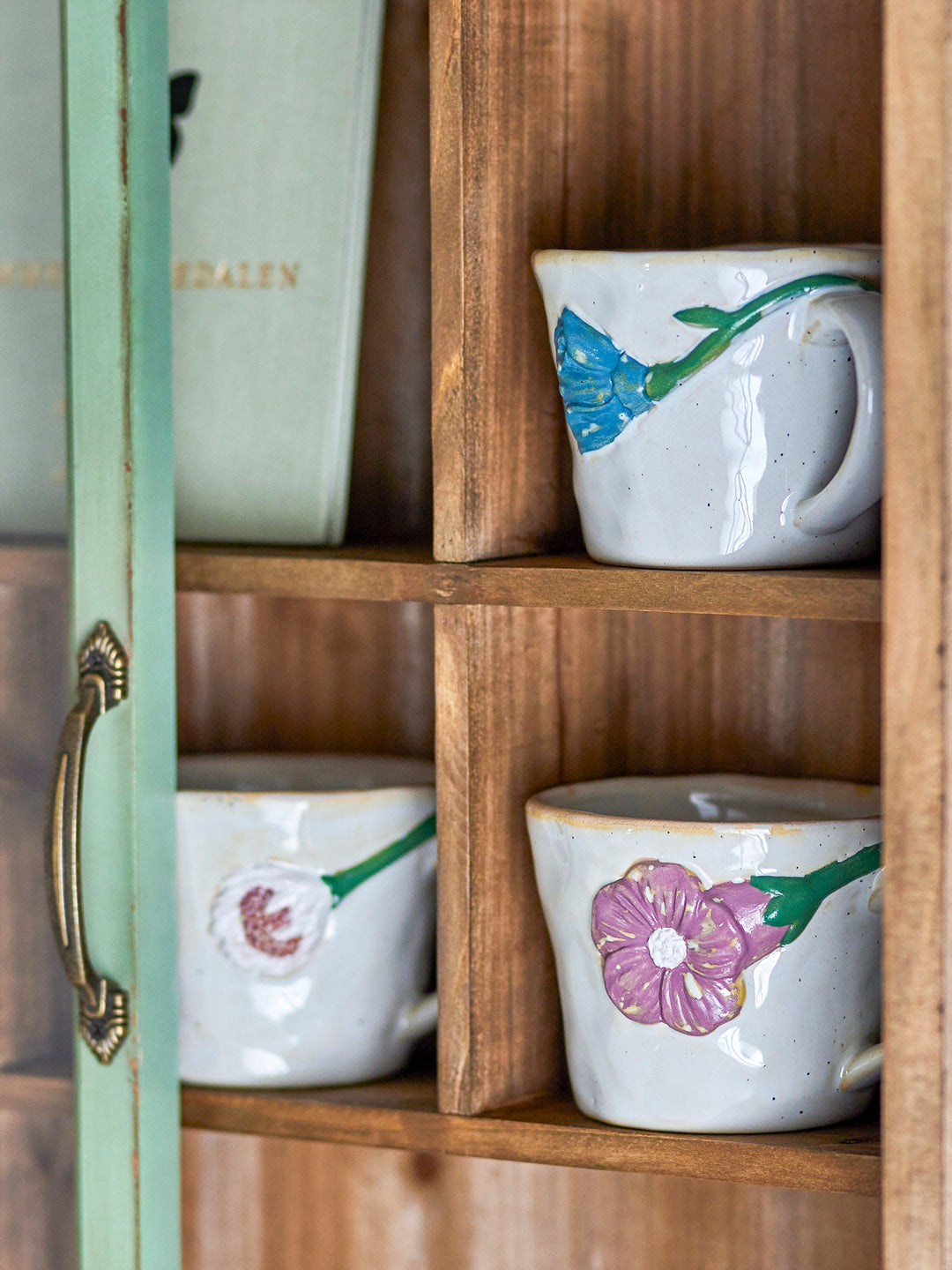 Set Căni Ceramice Gri Cu Motive Florale Bloomingville - Imagine 3