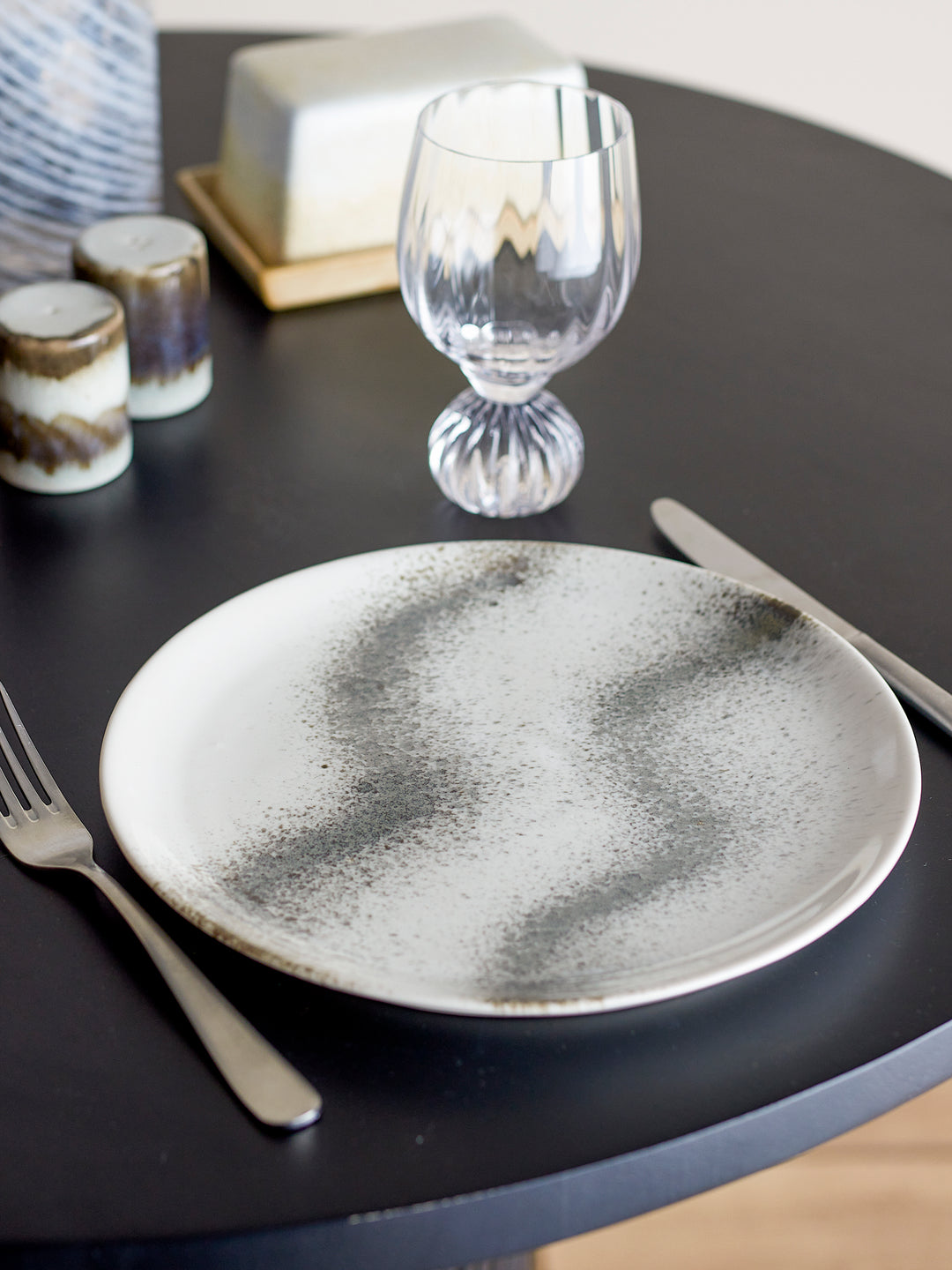 Farfurie Ceramică Gri Cu Glazură Reactivă Bloomingville - Imagine 4