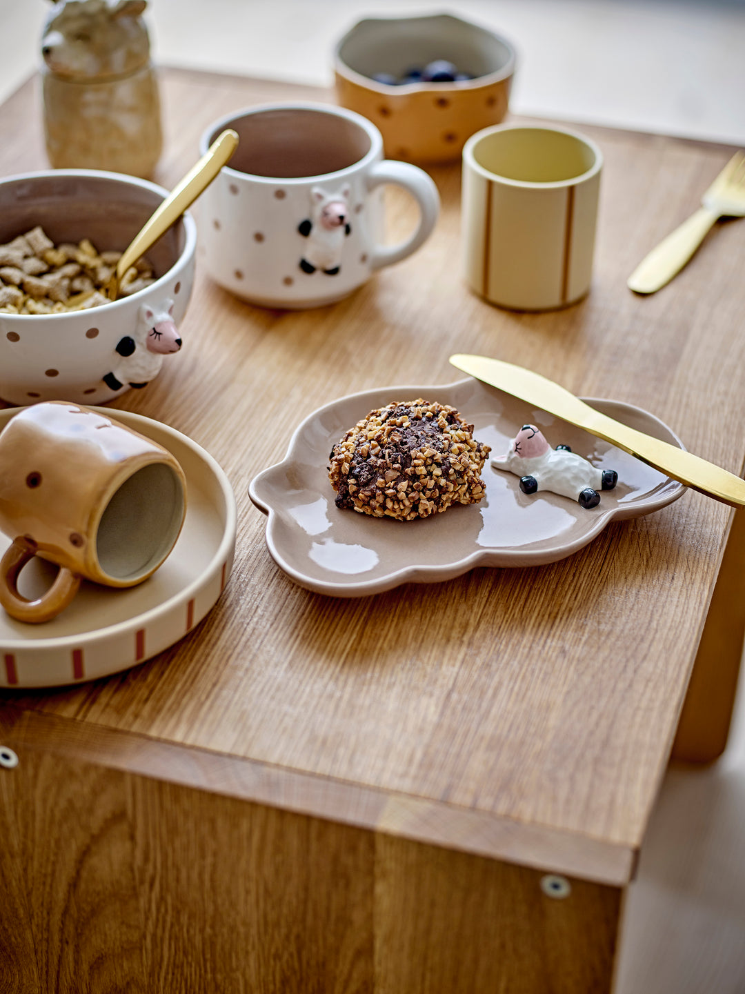 Farfurie Ceramică Maro Cu Oiță Bloomingville - Imagine 4