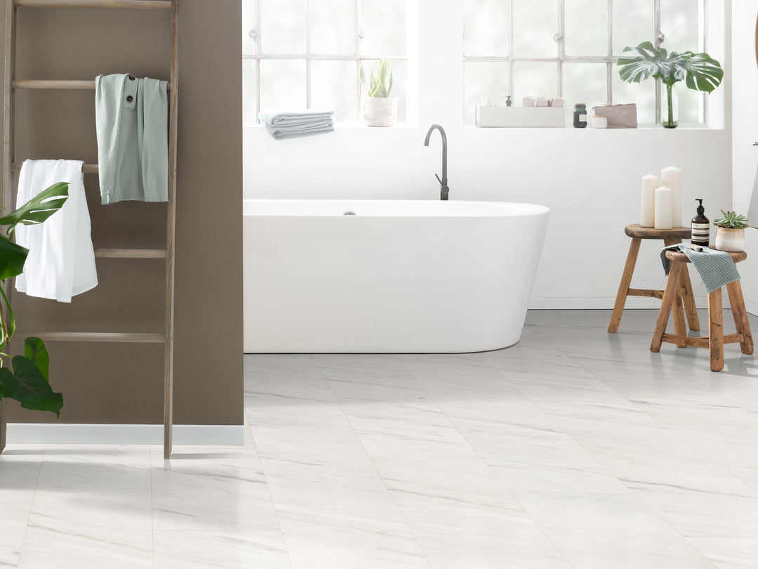 Parchet laminat EGGER ELF812 Marmură Levanto alb 8 mm