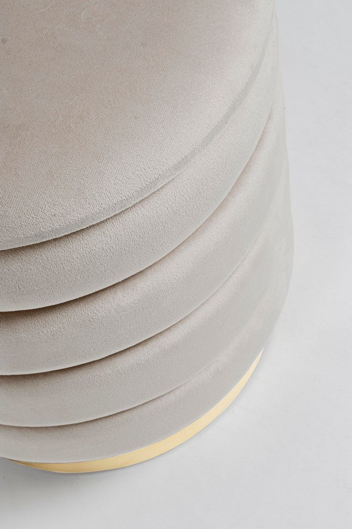 Set Pouf Catifea Bej Cu Inel Auriu, Darina Bizzotto - Imagine 3