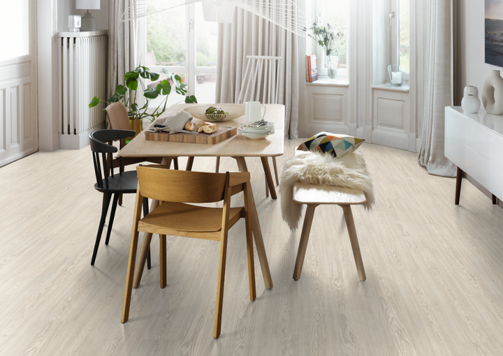 Parchet laminat EGGER EL2062 Soria Eiche weiss 10 mm