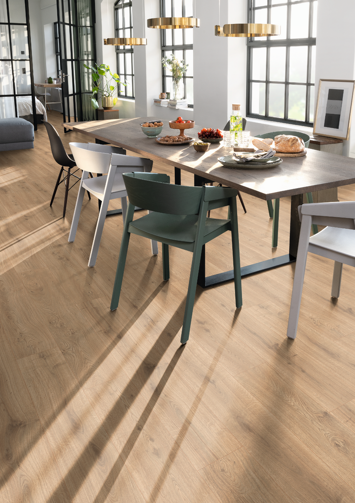 Parchet laminat EGGER EL2428 Predaia Eiche natur 10 mm
