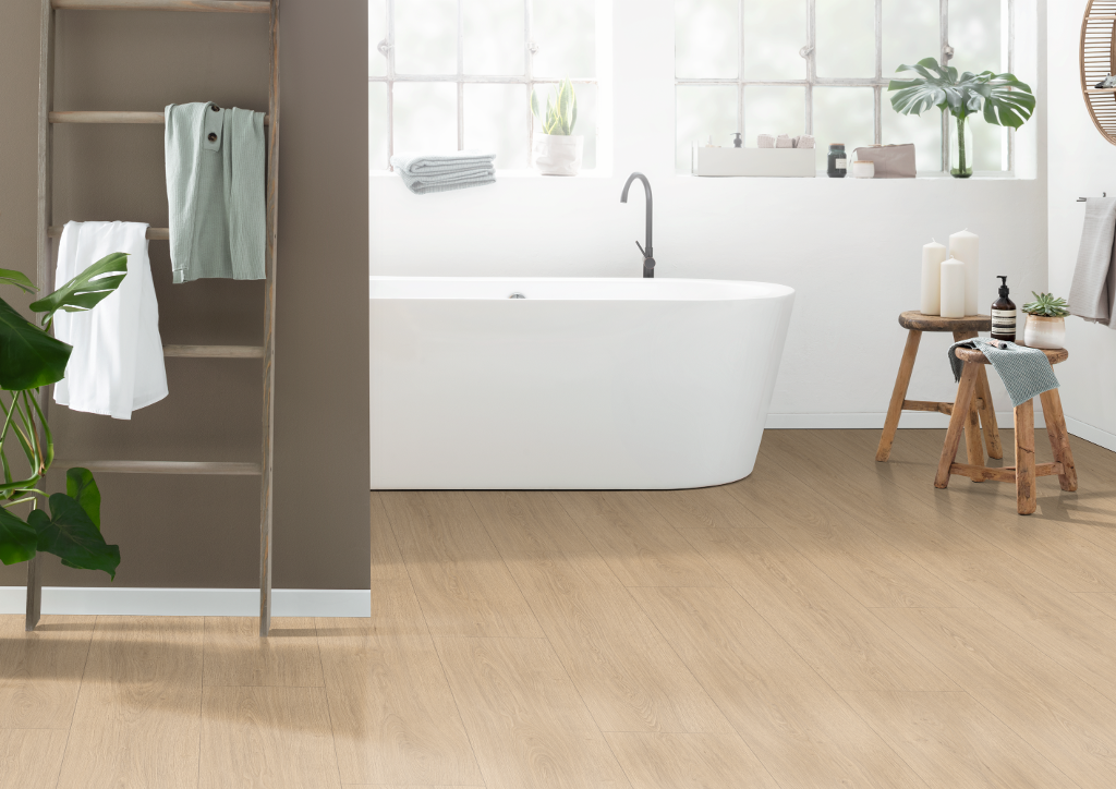 Parchet laminat EGGER EL2027 Stejar Victoria natur 8 mm