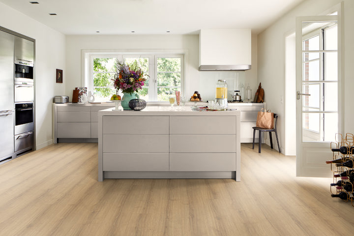 Parchet laminat EGGER EL2014 Stejar Sherman miere 8 mm