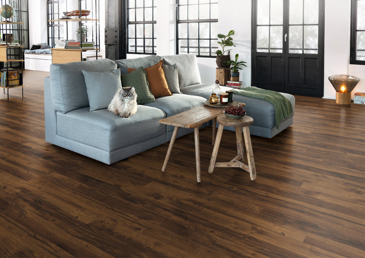 Parchet laminat EGGER EL2033 Stejar Hunton închis 8 mm