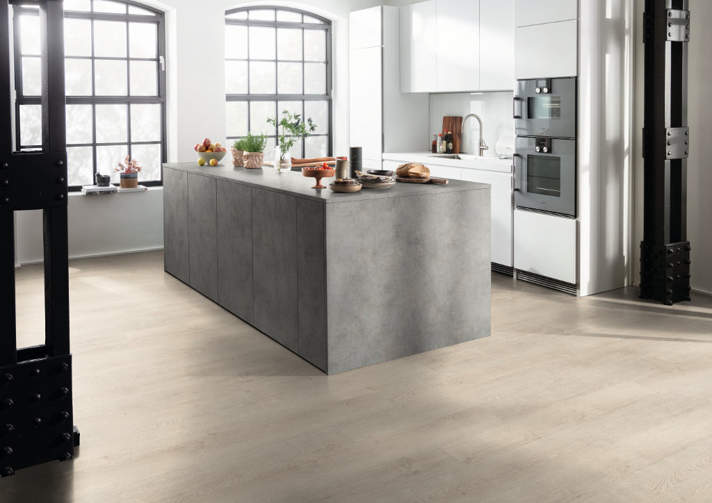 Parchet laminat EGGER EL2034 Stejar Newbury alb 8 mm