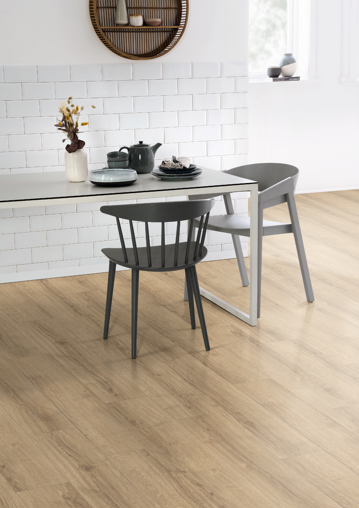 Parchet laminat EGGER EL2405 Stejar Sherman maro deschis 10 mm