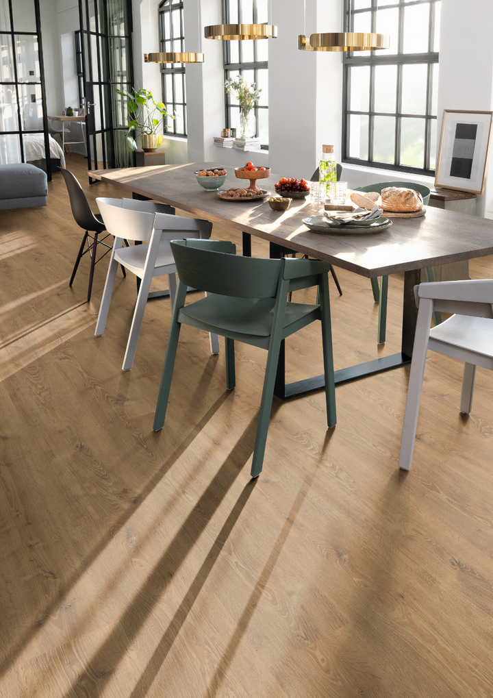 Parchet laminat EGGER EL2935 Stejar Waltham natur 8 mm