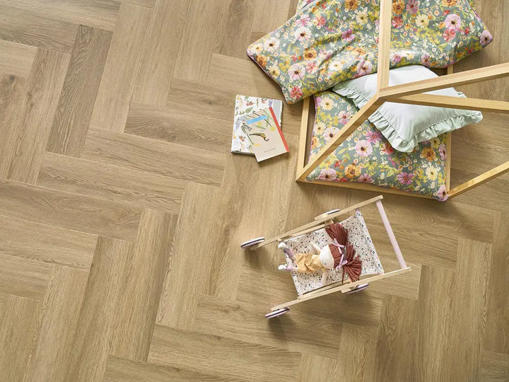 Parchet SPC, 5mm, Amaron Herringbone, CAS 208, Burbon Oak, Arbiton