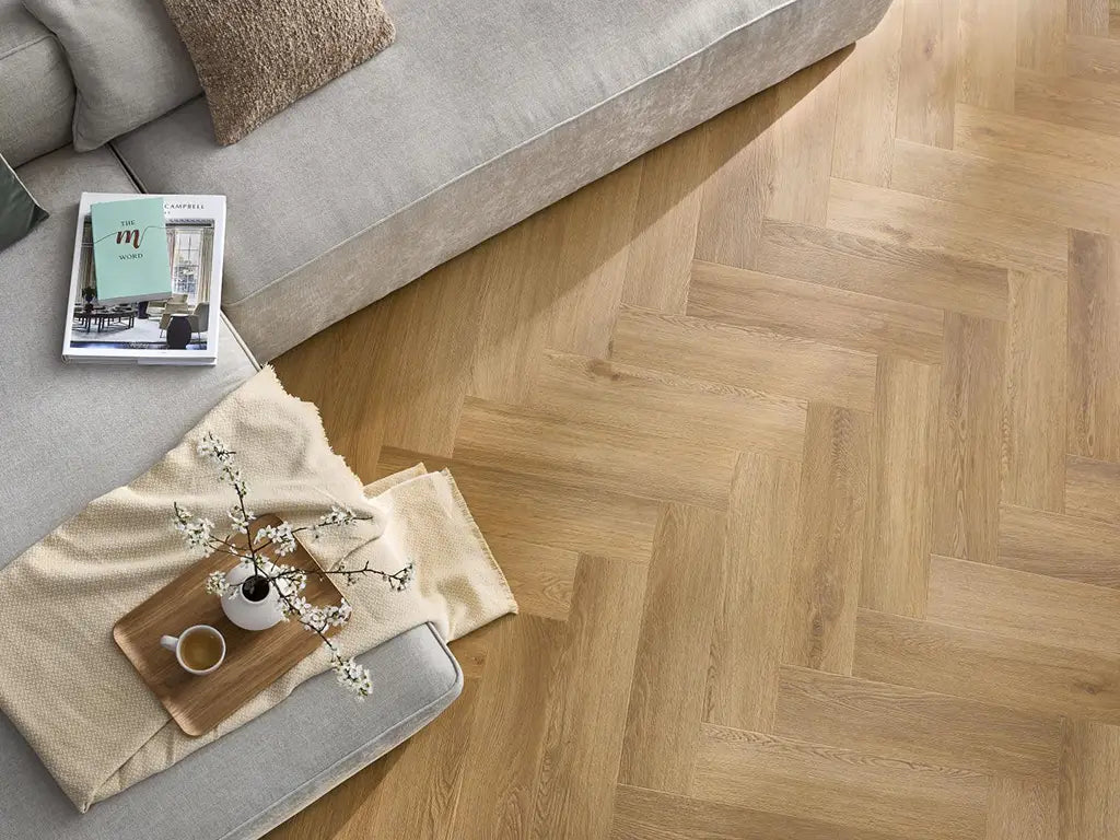 Parchet SPC, 5mm, Amaron Herringbone, CAS 208, Burbon Oak, Arbiton