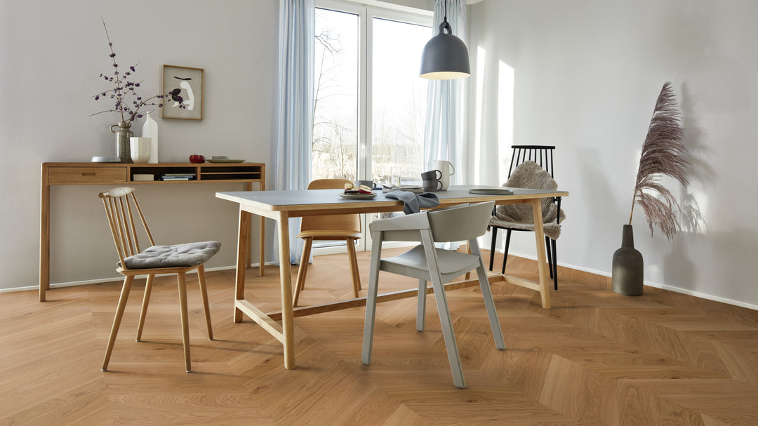 Parchet Stratificat Stejar Adagio, 14mm Chevron, B-Plank, Boen