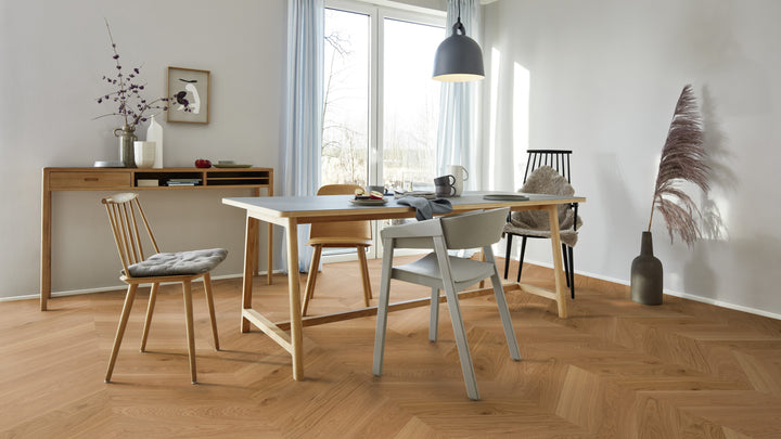 Parchet Stratificat Stejar Adagio, 14mm Chevron, B-Plank, Boen