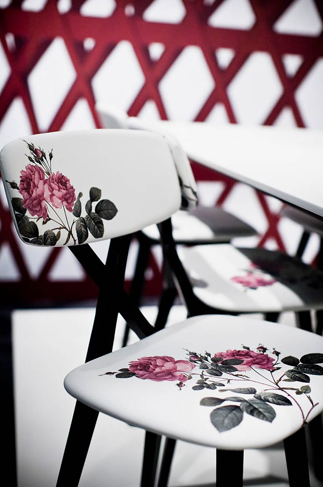 Set 2 scaune X Chair with Flower Cushion, Qeeboo
