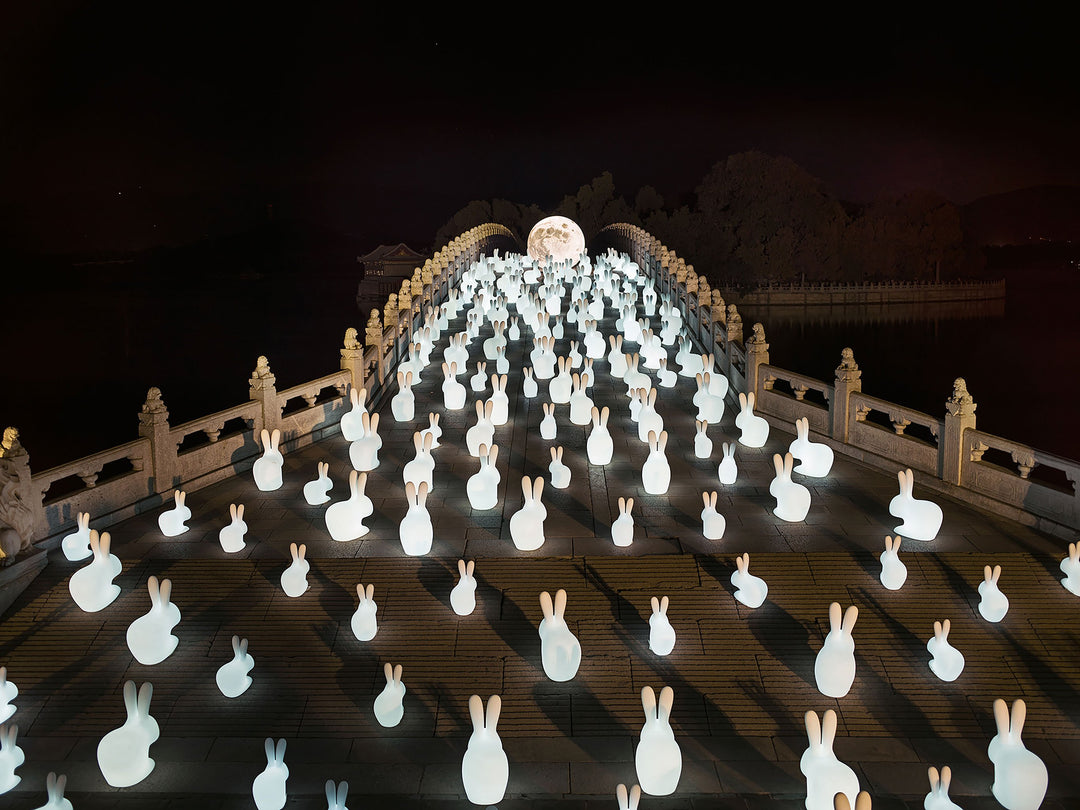 Scaun cu lampă reîncărcabilă Rabbit, Qeeboo