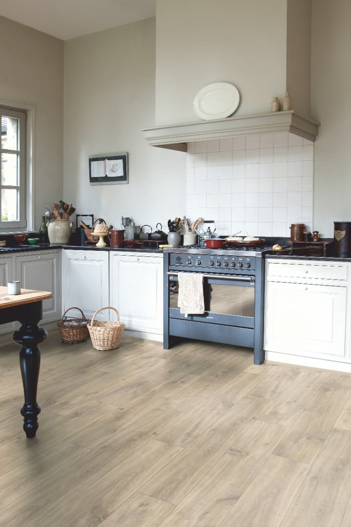 Parchet laminat Stejar Havanna Bej CLM1656 8/32 AC4, Quick Step