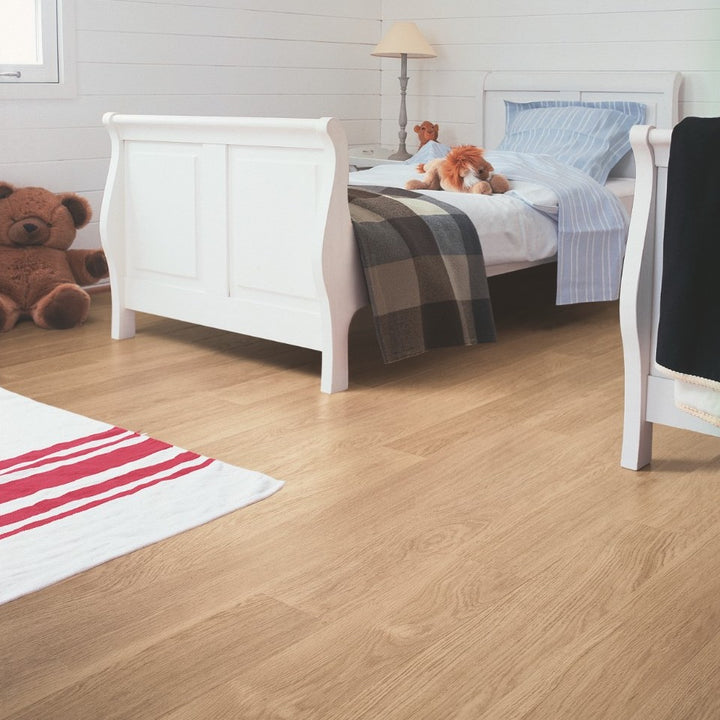 Parchet laminat Eligna Stejar Bej deschis EL915 8/32 AC4, Quick Step