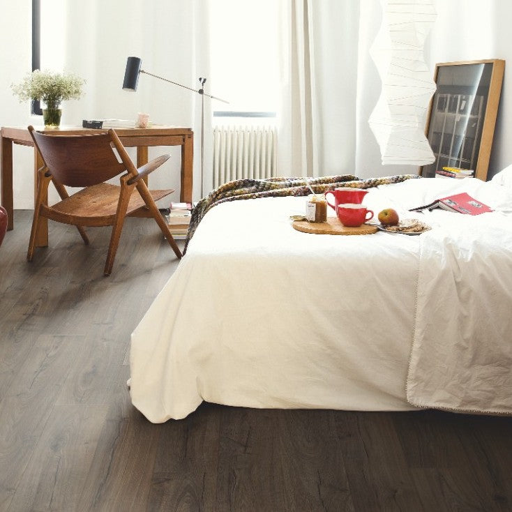 Parchet laminat Stejar Clasic Maro IM1849 8/32 AC4, Quick Step