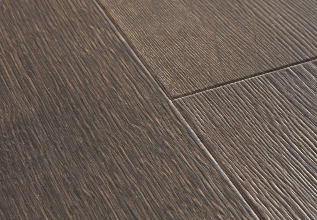 Parchet laminat Majestic Stejar Desert Maro închis MJ3553 9,5/32 AC4, Quick Step