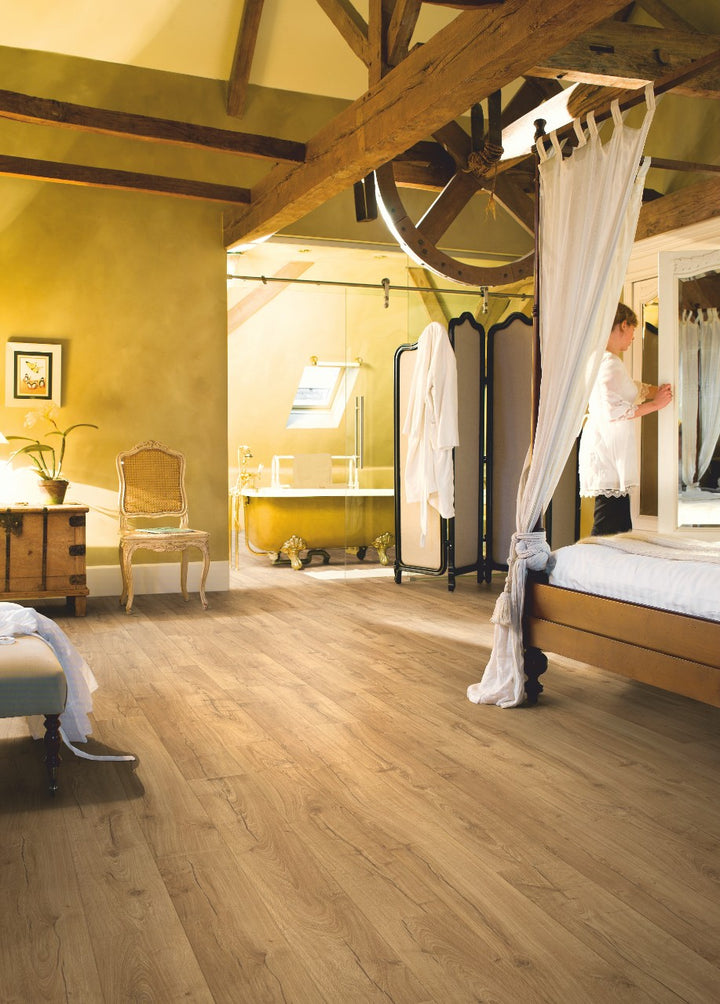 Parchet laminat Impressive Stejar Clasic Natural IM1848 8/32 AC4, Quick Step