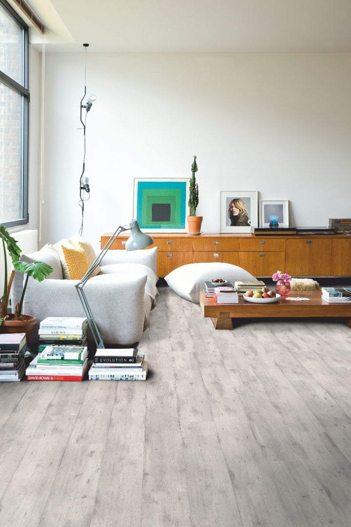 Parchet laminat Impressive Stejar Clasic Gri Deschis IM1861 8/32 AC4, Quick Step