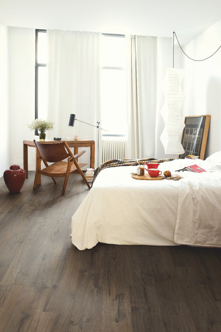 Parchet laminat Stejar Clasic Maro IM1849 8/32 AC4, Quick Step
