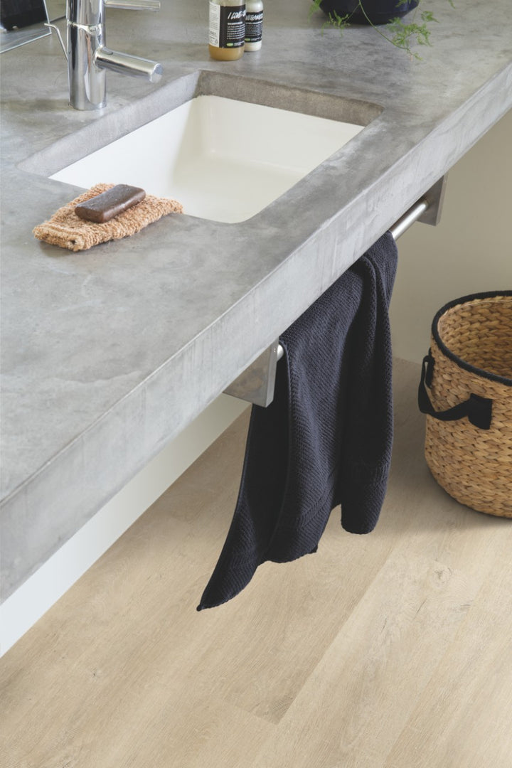 Parchet laminat Stejar Venice Bej EL3907 8/32 AC4, Quick Step