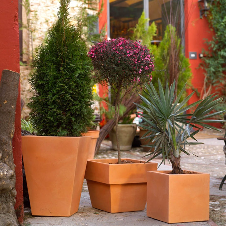 Ghiveci Vaso Cuadrado, Studio Vondom